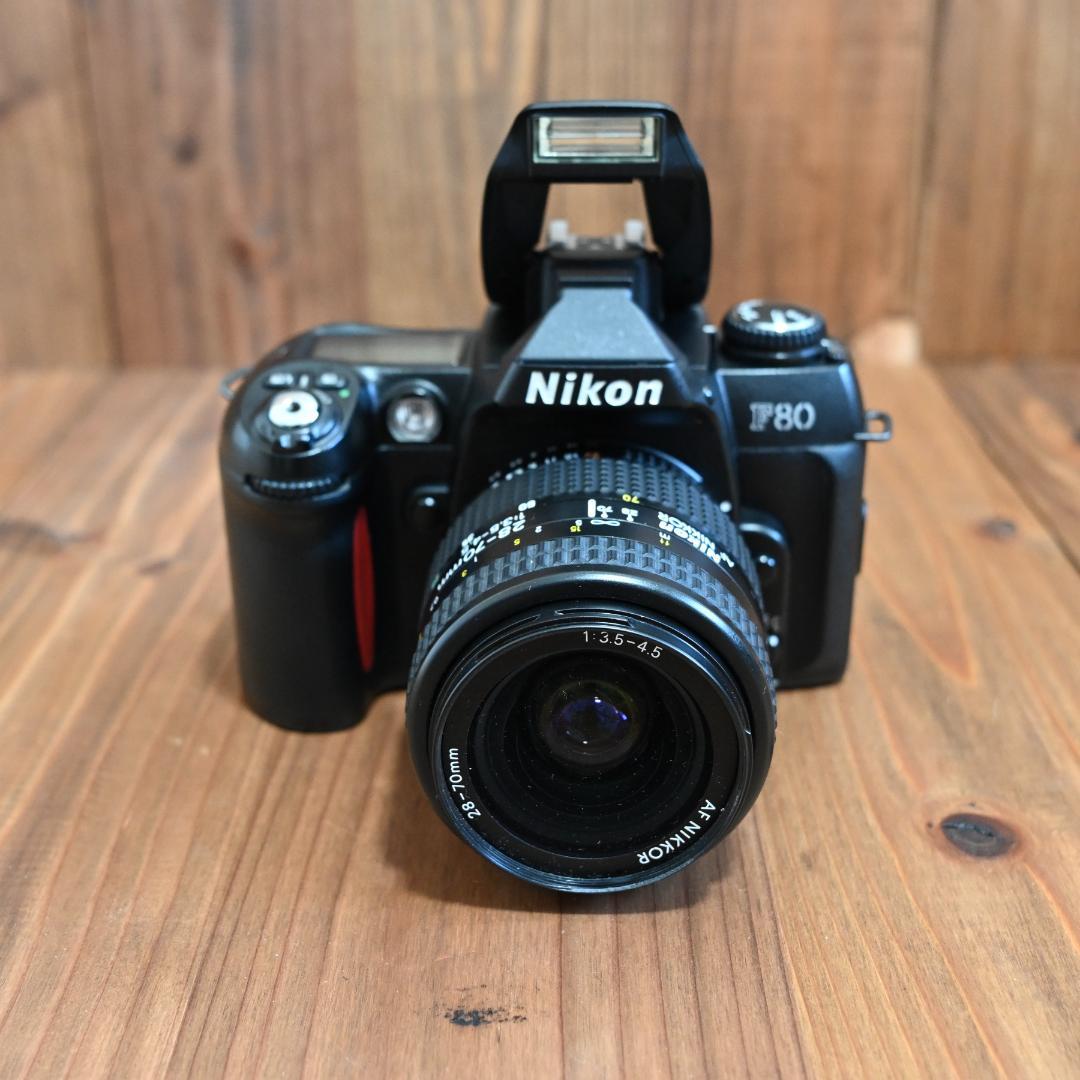 【超美品】フィルムカメラの完成型。Nikon F80S＋標準レンズ+付属品