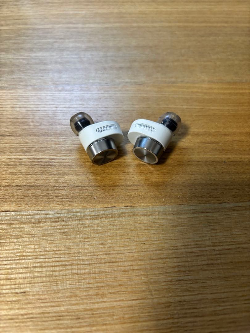 【週末限定特価】Bowers & Wilkins PI7 S2