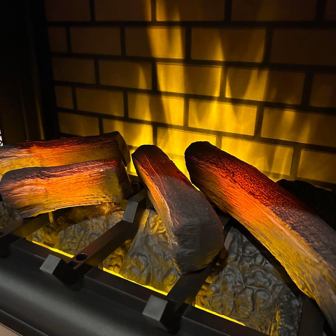 【極美品】QVCジャパン 暖炉型ヒーター ファンヒーター 電気ストーブ 黒