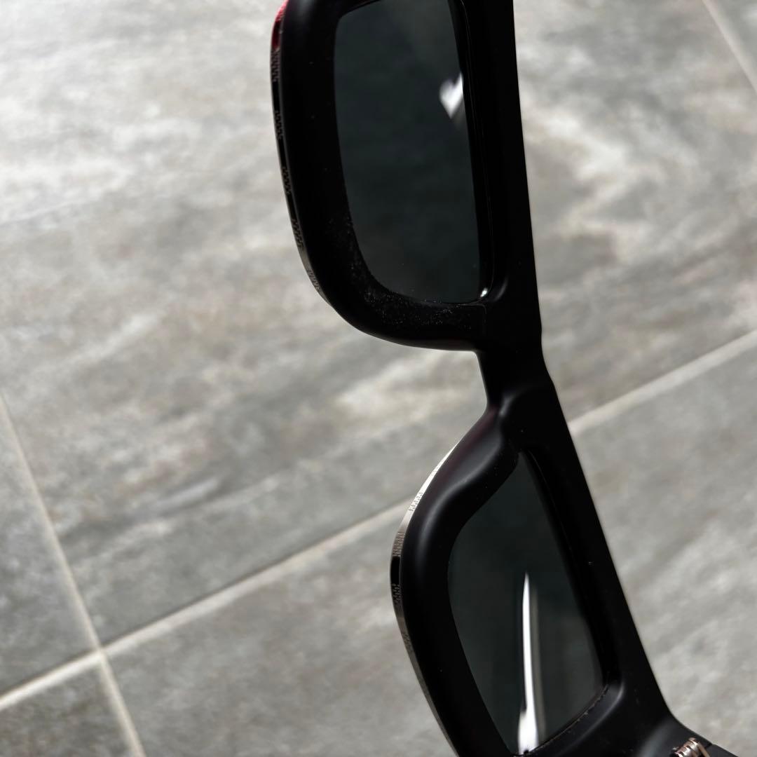 ゆきLOUIS VUITTON サングラス・LV スーパーヴィジョン