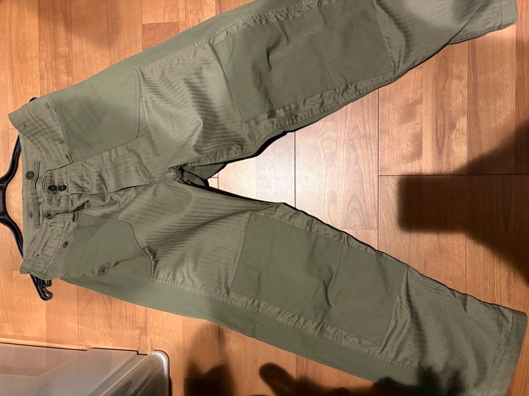 と*う様 ナイジェルケーボン