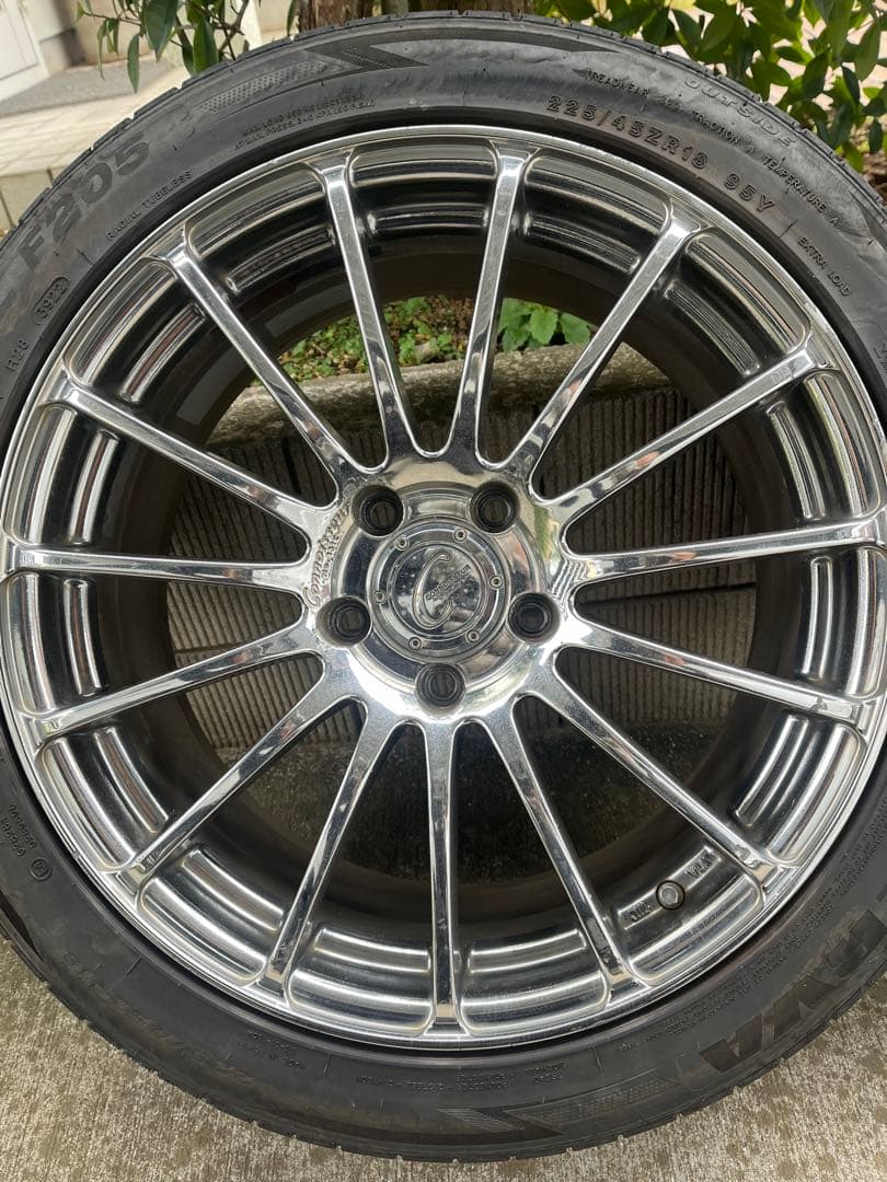 ヨコハマ　コニサーNO.151 18×7.5JJ+50 225/45ZR18