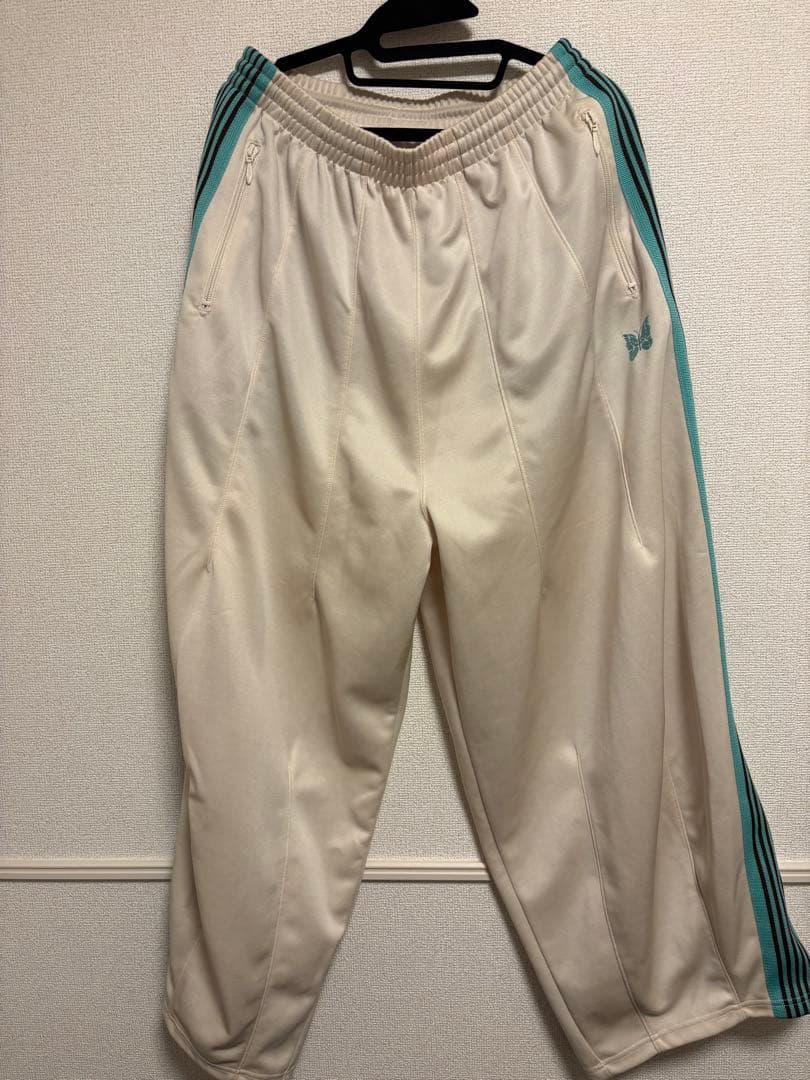 needles ヒザデルパンツ