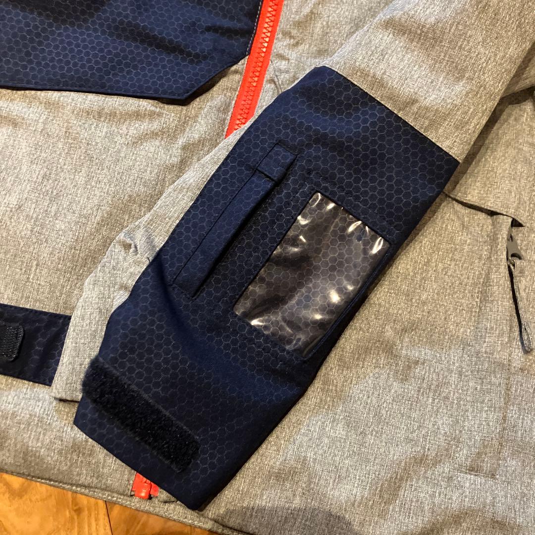 phenix スキーウェア 150cm グレー/ネイビー/レッド　グローブ付き