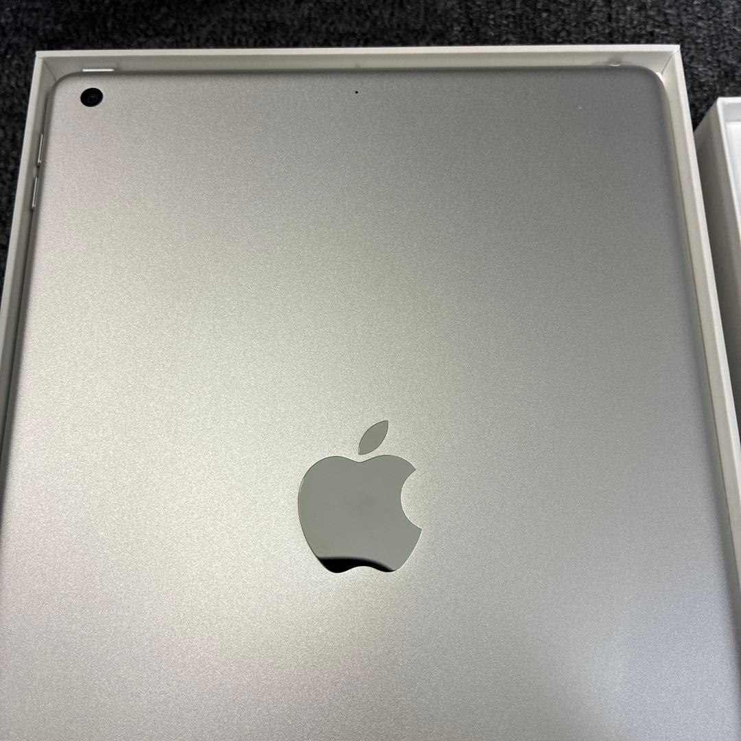 iPad 第9世代 64GB Apple pencil付き