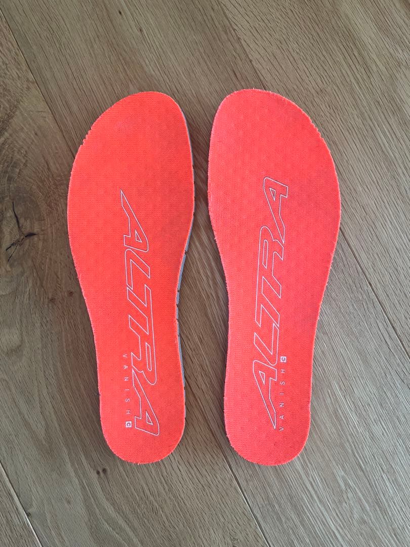 アルトラ　バニッシュカーボン　メンズ　8