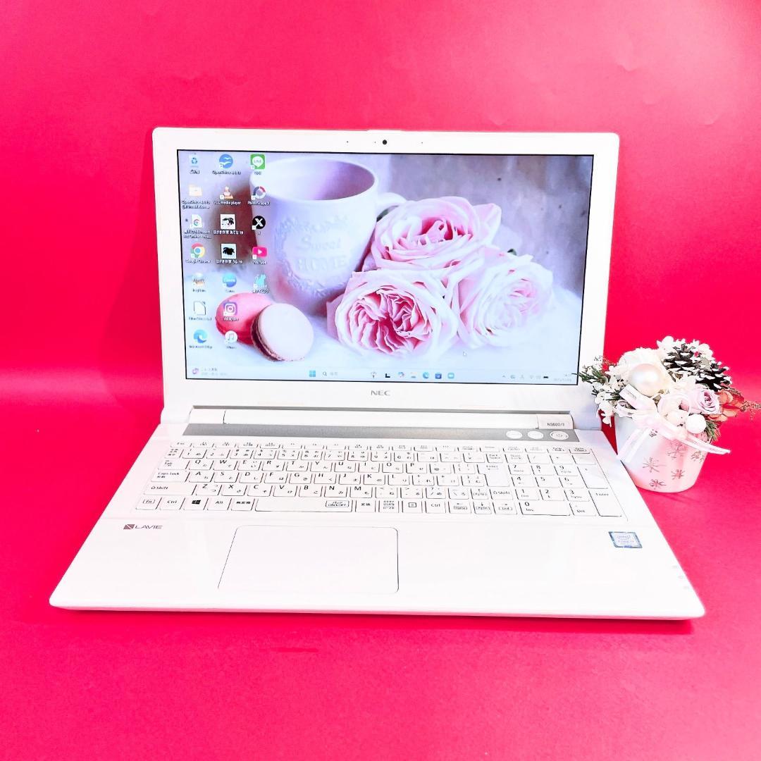 第8世代Corei7✨️ホワイト薄型ノートパソコン！Windows11カメラSSD