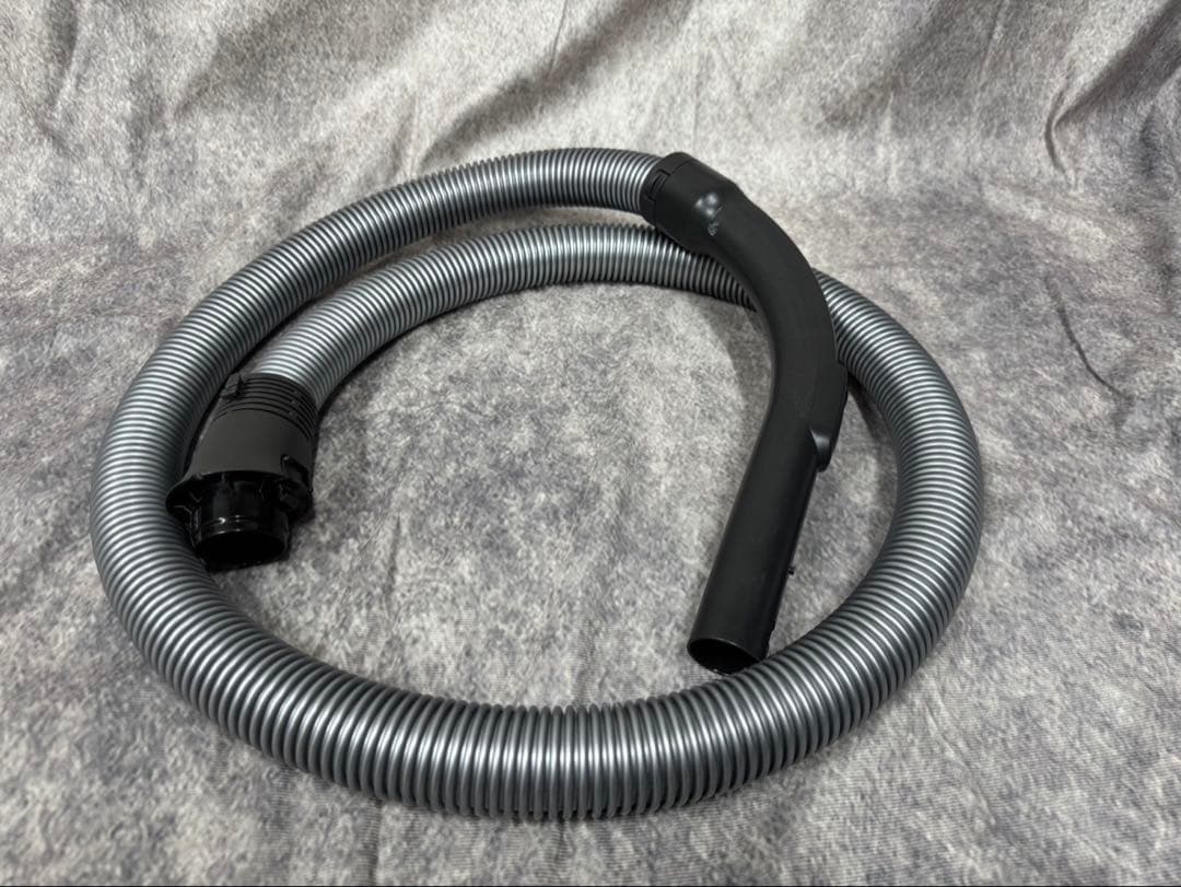 Miele ミーレ 掃除機 Compact C1 SCA03 白