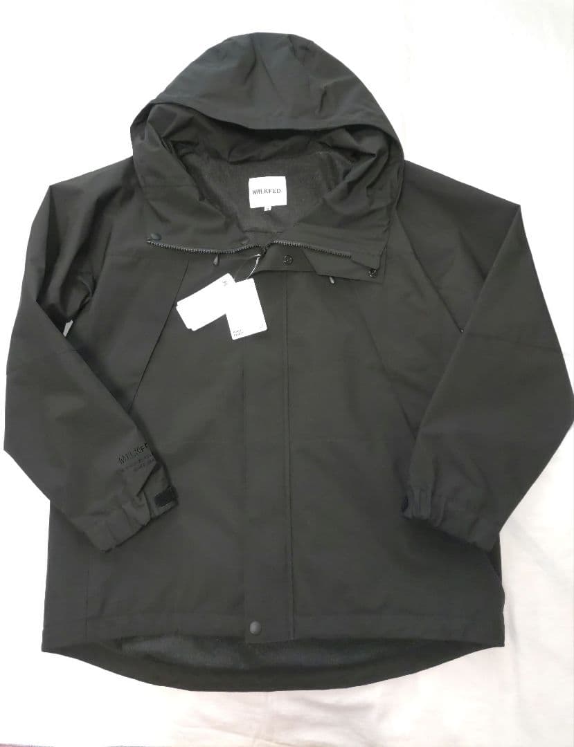 マウンテンパーカー ミルクフェドMILKFED BACK LOGO M黒 未使用