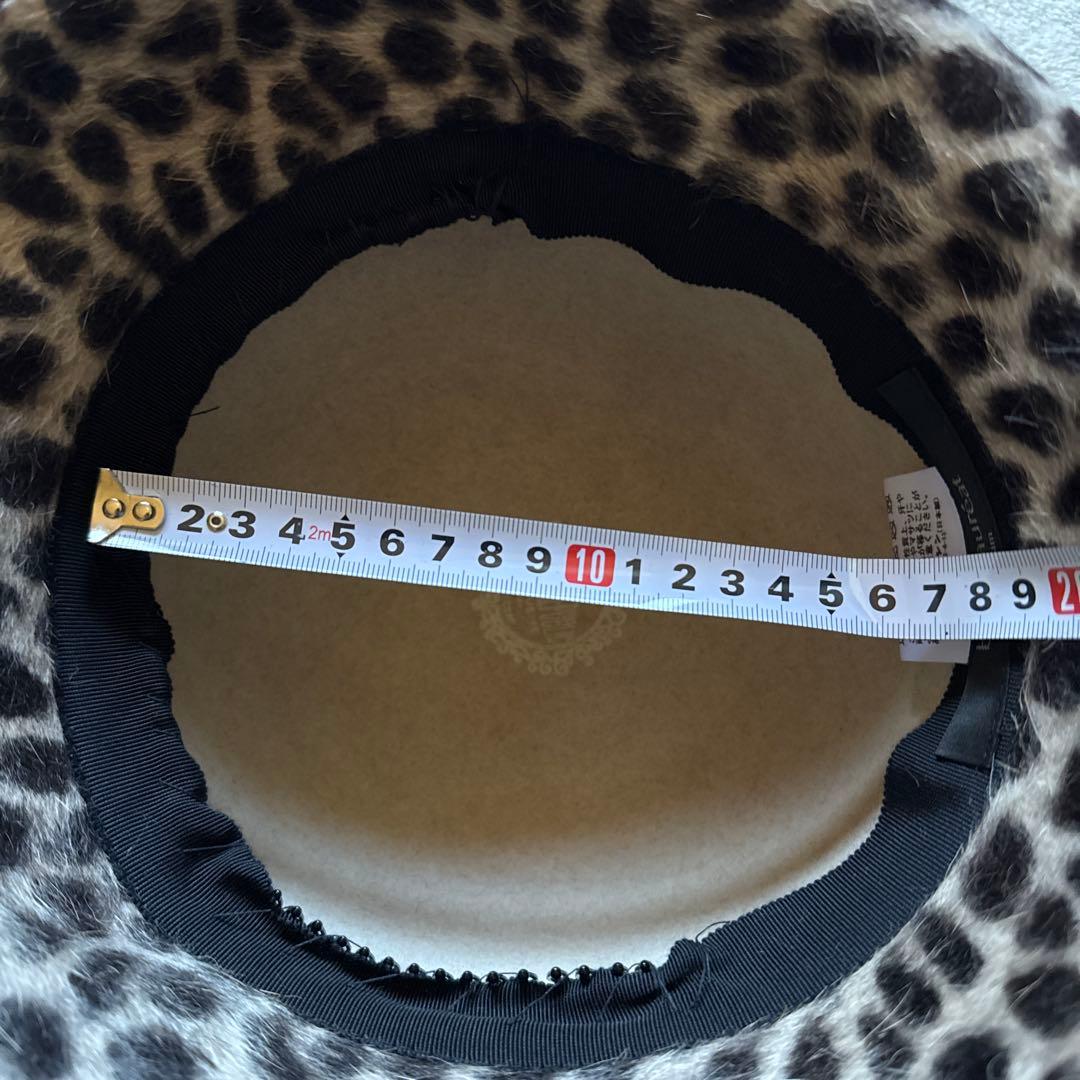 バカラ　マキシン　ヒョウ柄　帽子