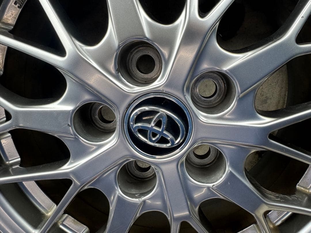 Makiya様80ノア　純正アルミホイール　BBS 205/55R16 鍛造