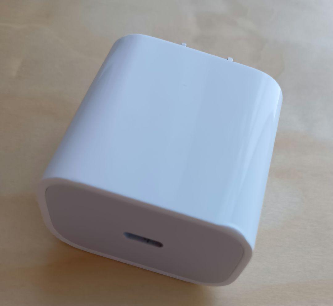 Apple iPad 第8世代 Wi-Fi 32GB シルバー タブレット