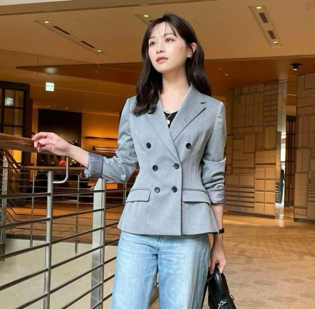 新品✨laubeblanc　テーラードジャケット　ダブルブレスト　ダブル　グレー