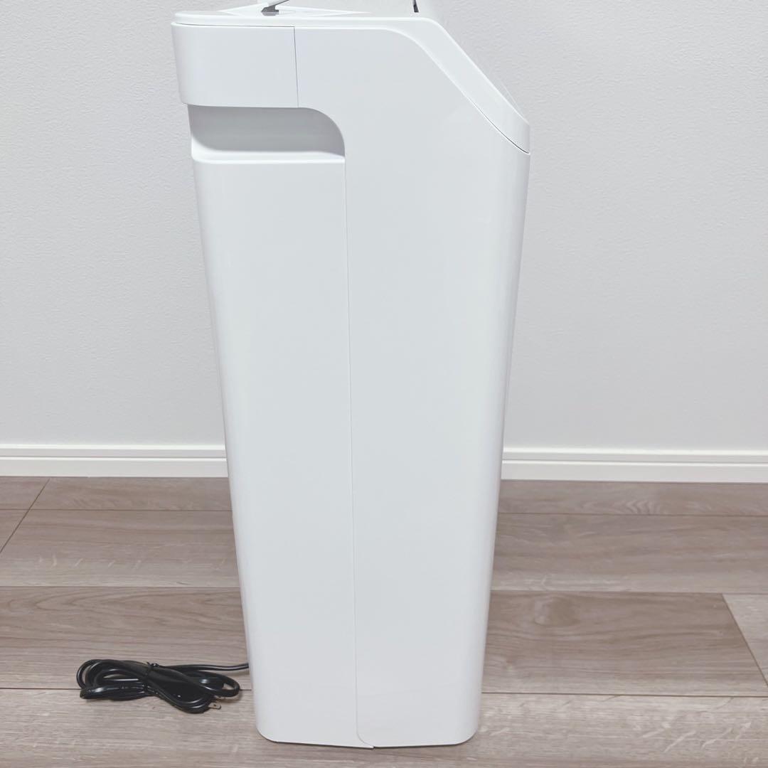 【美品】コロナ　衣類乾燥除湿機CD-WH1822 2022年製