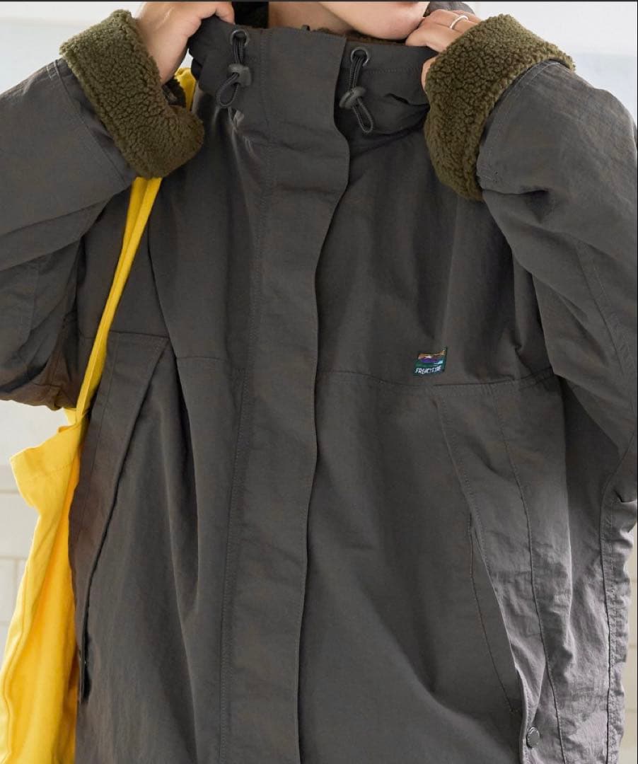 本日値下げ　FREAK'S STORE ボアリバーシブルフーディー 冬アウター