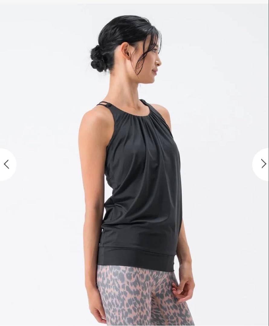 2月8日までの価格SUKALA フロントギャザークロスキャミソール ブラック L