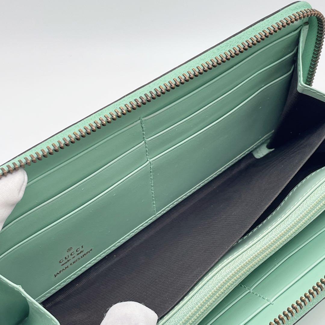 日本限定カラー グッチ リネアキャット シマ 長財布 ミント ラウンドファスナー