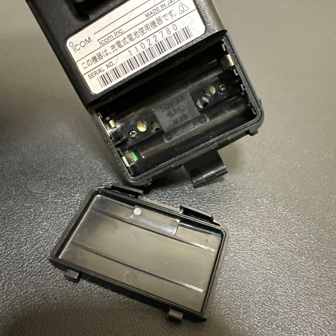 ICOM IC-R6 通信受信機　　電池式　通電確認済　現状品