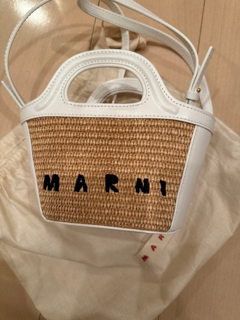 MARNI ストロー レザー ミニかごバッグ