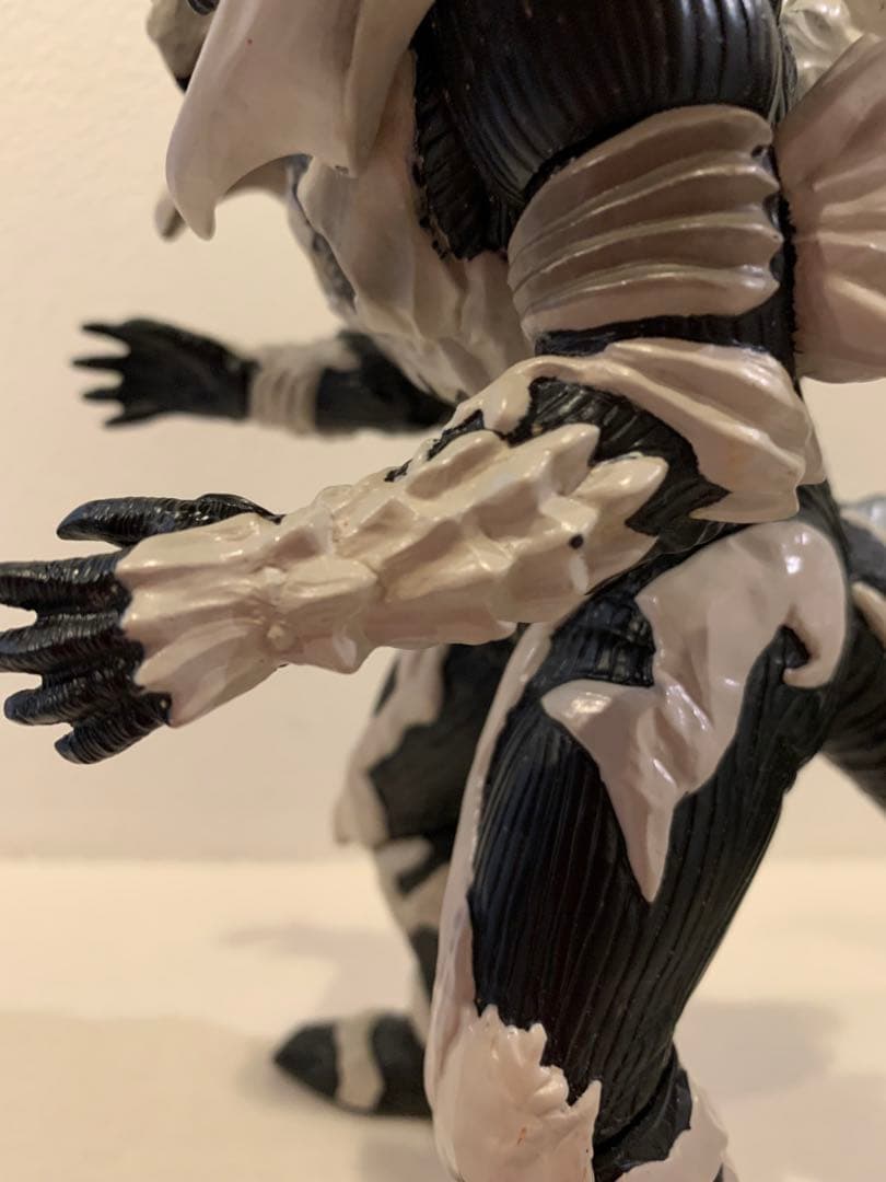 バンダイ旧ムービーモンスターシリーズ 2004モンスターX・カイザーギドラ現状品