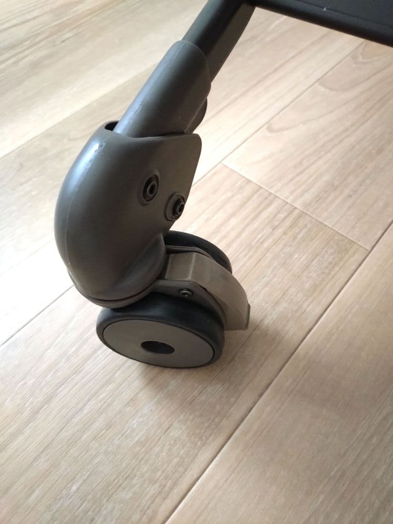 コンビ スウィングベッド＆チェア ネムリア 美品 最終値下げ！