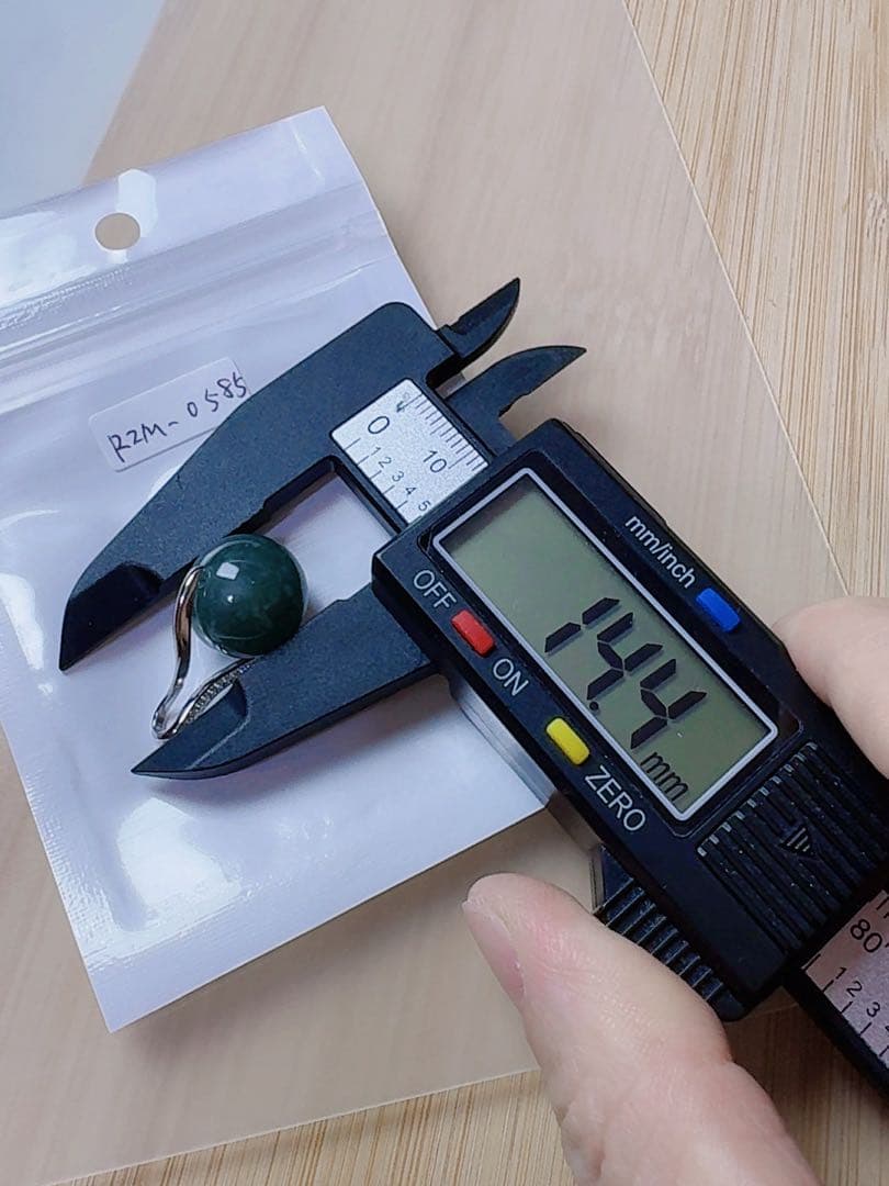 2点まとめR2M-0585/R2M-0576天然本翡翠　ネックレス　指輪