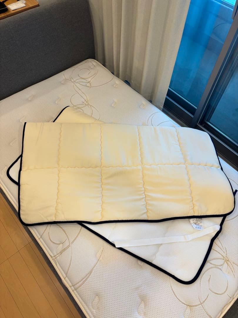 シモンズ セミダブル ゴールデンバリュー（ビューティーレスト）