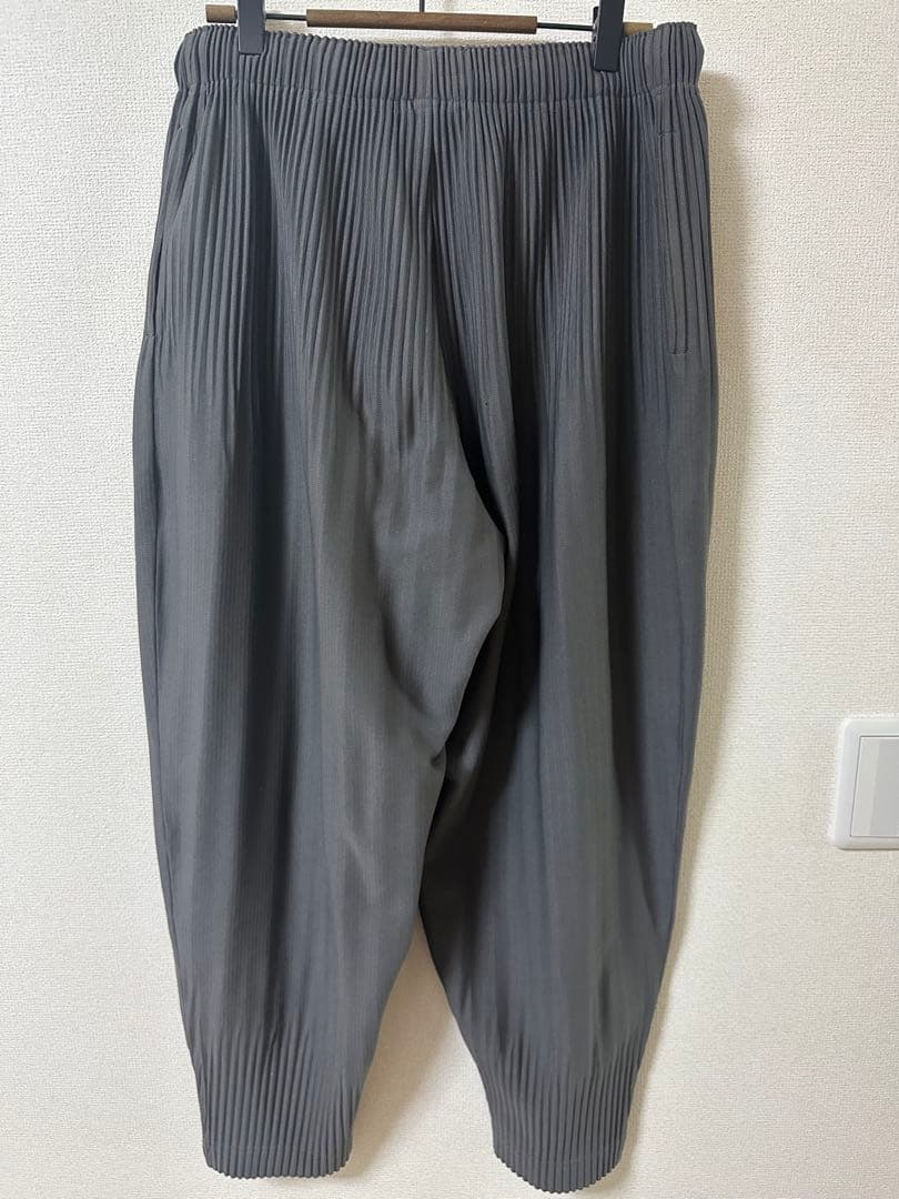 イッセイミヤケ プリーツパンツ