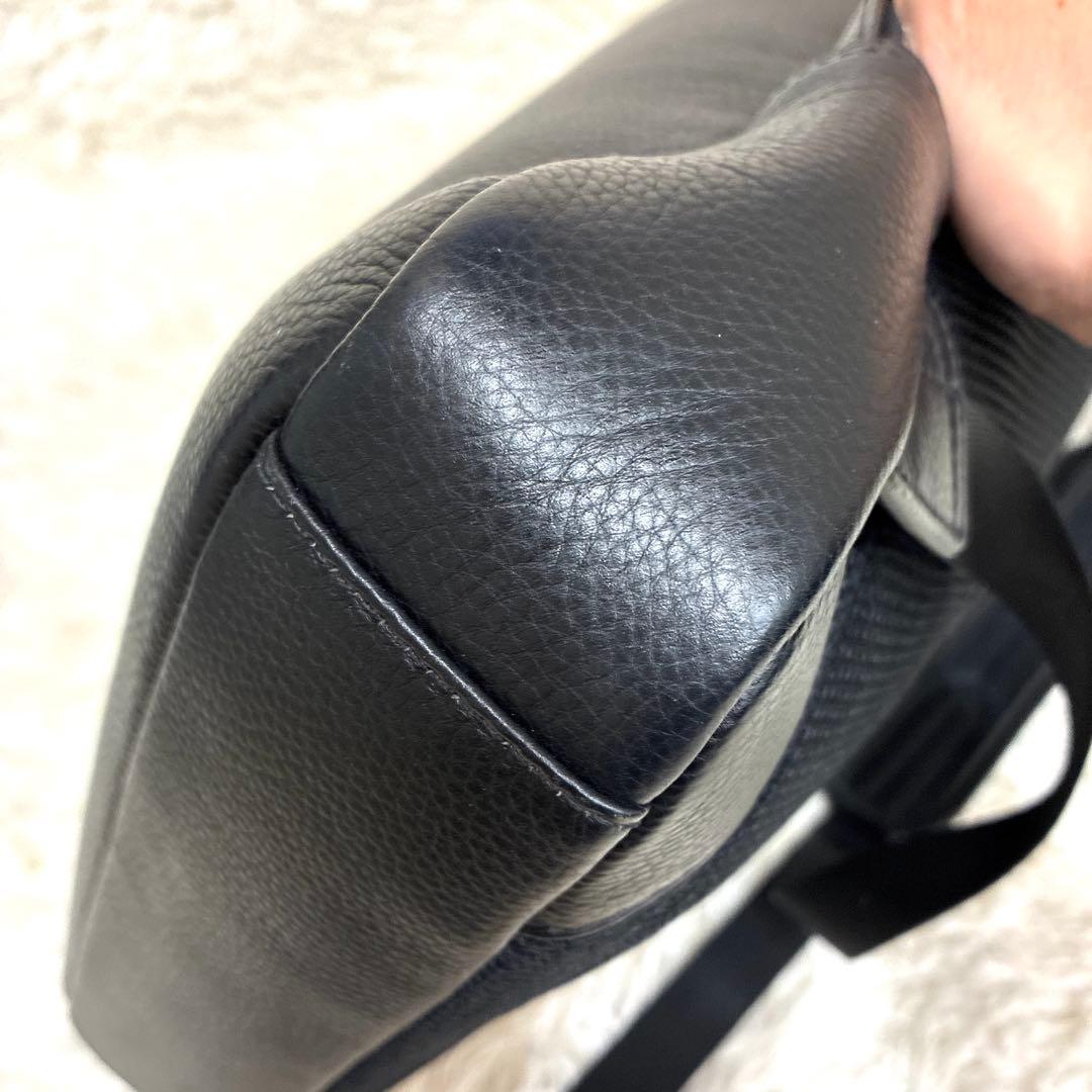 美品 MURA ムラ リュックサック レザー シボ革 肩掛け 黒 A4可 大容量