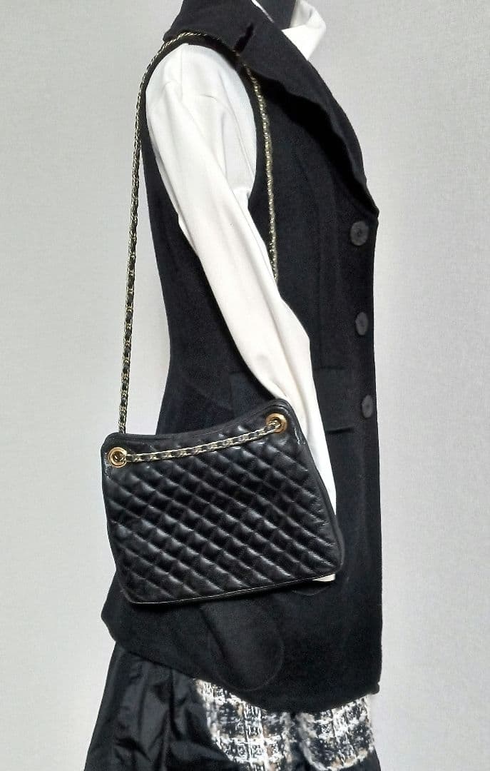 12万　エイココンドウロングベストとスカート/レリアン革バッグ/未使用トップス