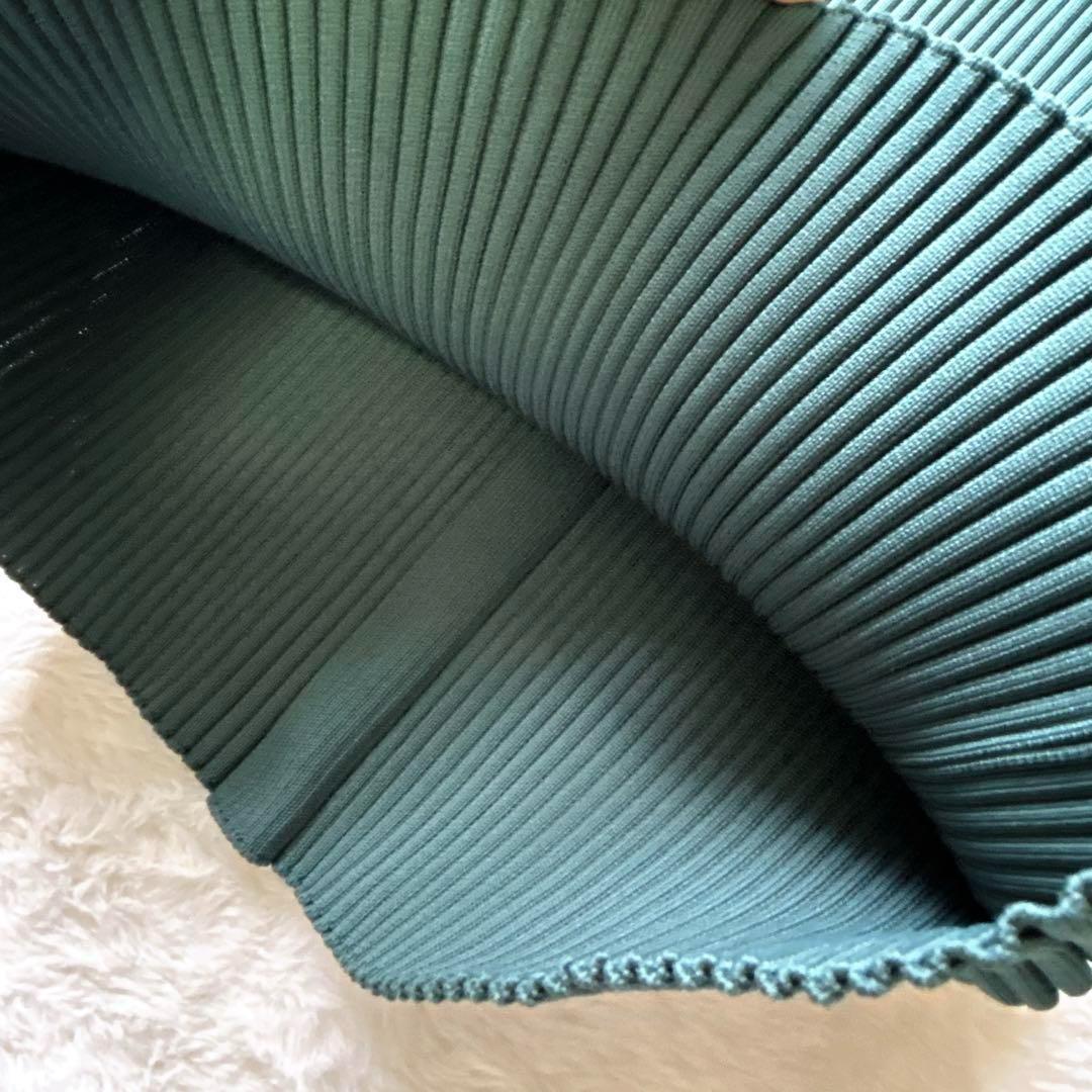 未使用タグ＊CFCL ハーフパンツ グリーン　1