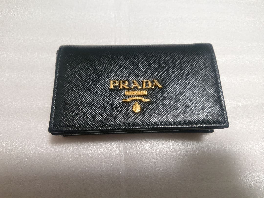 PRADA プラダ カードケース サフィアーノ ネロ
