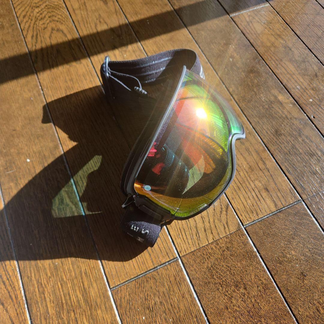 Swans RIDGLINE　スキースノボゴーグル　調光レンズ 換気