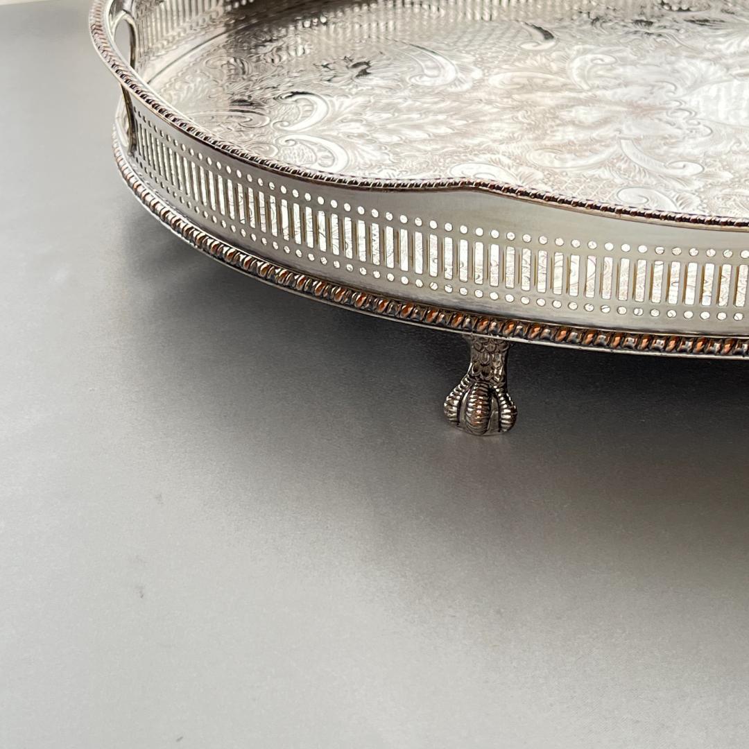 【英国】 ギャラリートレー オーバル型 45cm 　 装飾フット 大型