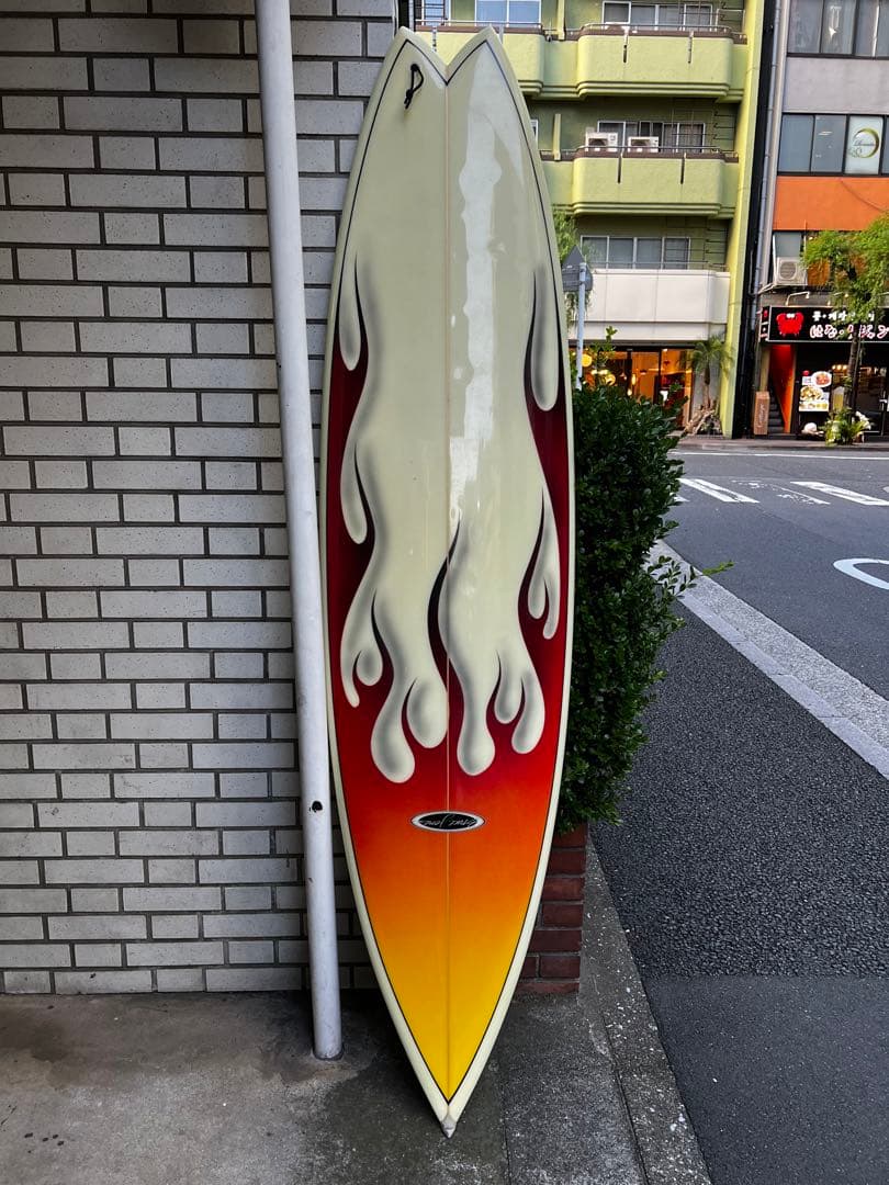 Bruce Jones 7’2” スラスター　サーフボード