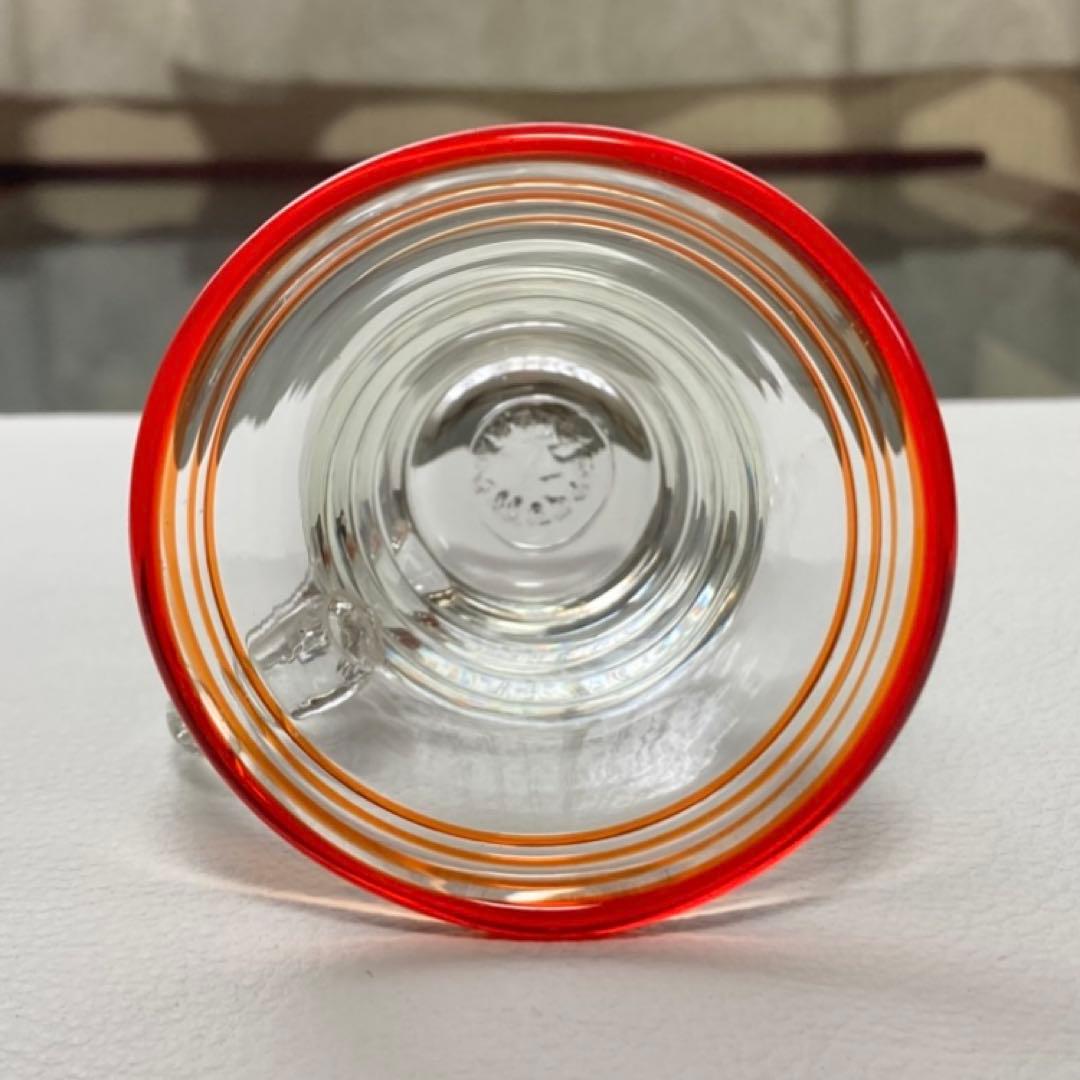 古いグラス カップ ウランガラス ⁇ 赤縁 持ち手付き 手作り 硝子 レトロ