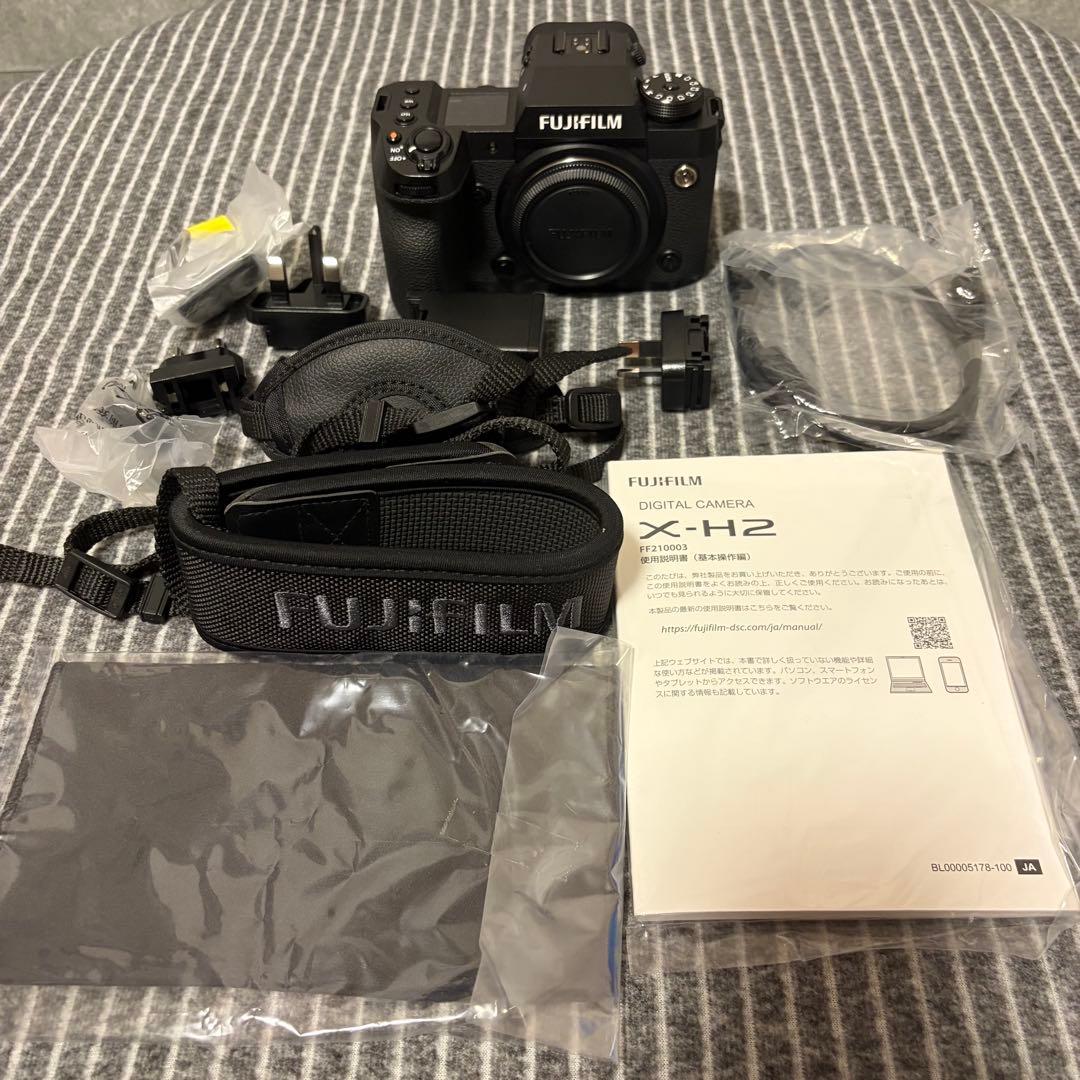 FUJIFILM X-H2 ミラーレスカメラ　ボディ　ブラック　作例あり