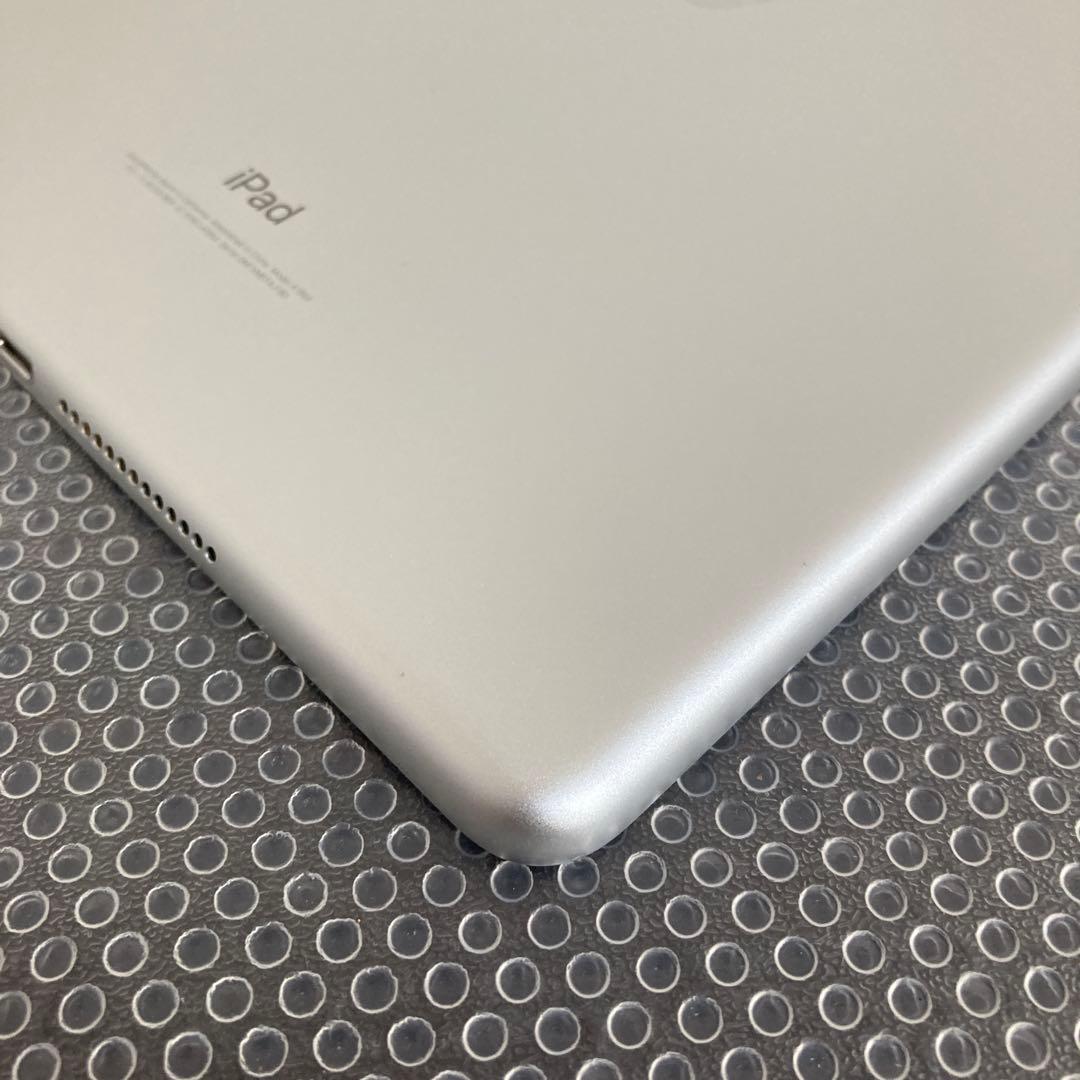 3422【早い者勝ち】iPad6 第6世代 32GB SIMフリー☆