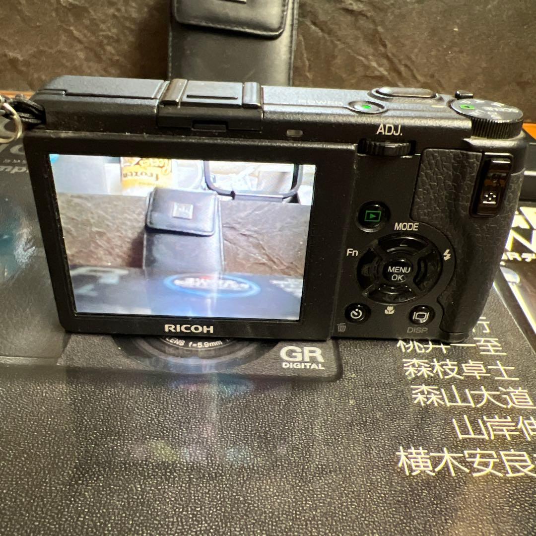 レア付属品多数　RICOH GR digital デジタルカメラ ブラック
