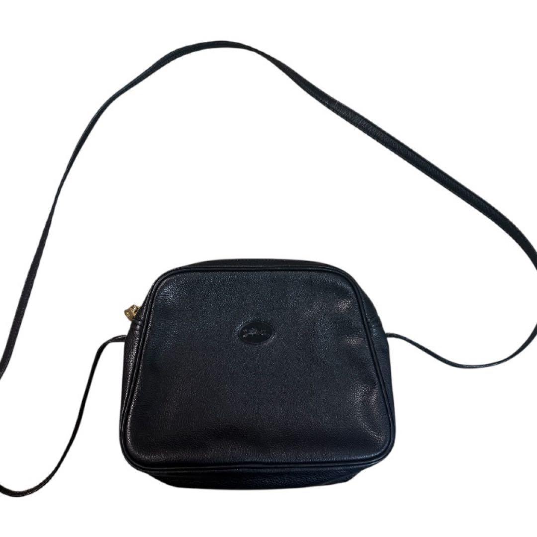 【美品】LONGCHAMP ブラックレザー ショルダーバッグ　斜めがけバッグ