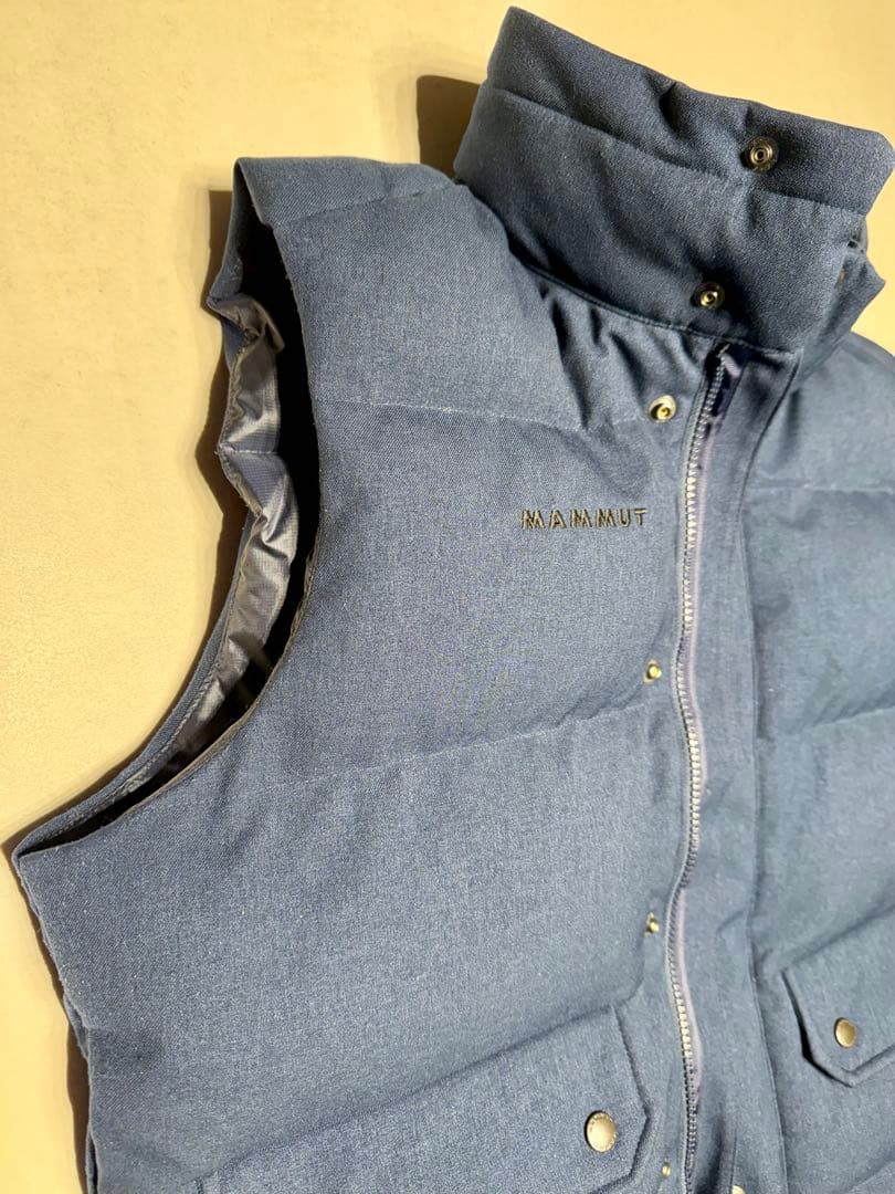 MAMMUT メンズ ネイビー ダウンベスト 2025年11月購入