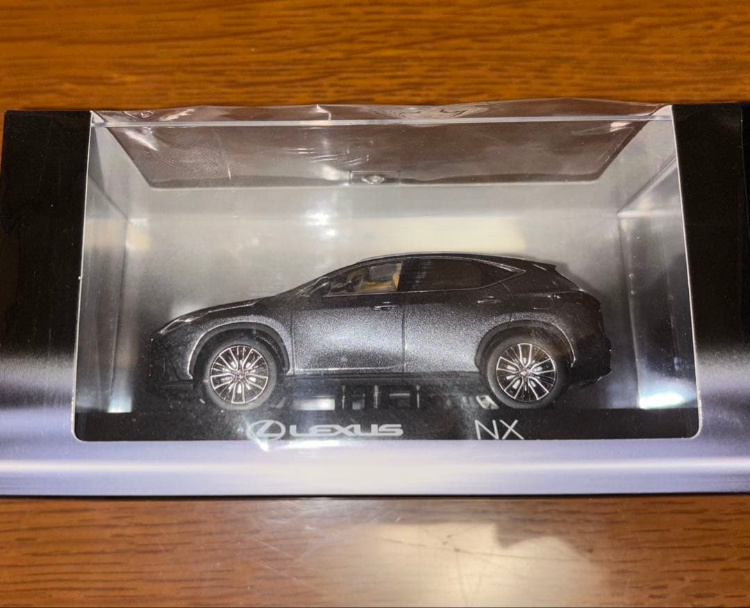 LEXUS NX 450h+ ミニカー KYOSHO