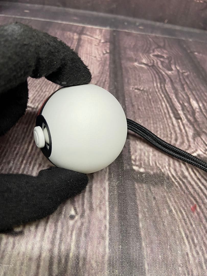 Let's Go! ピカチュウ + モンスターボール Plus ミュウ入り