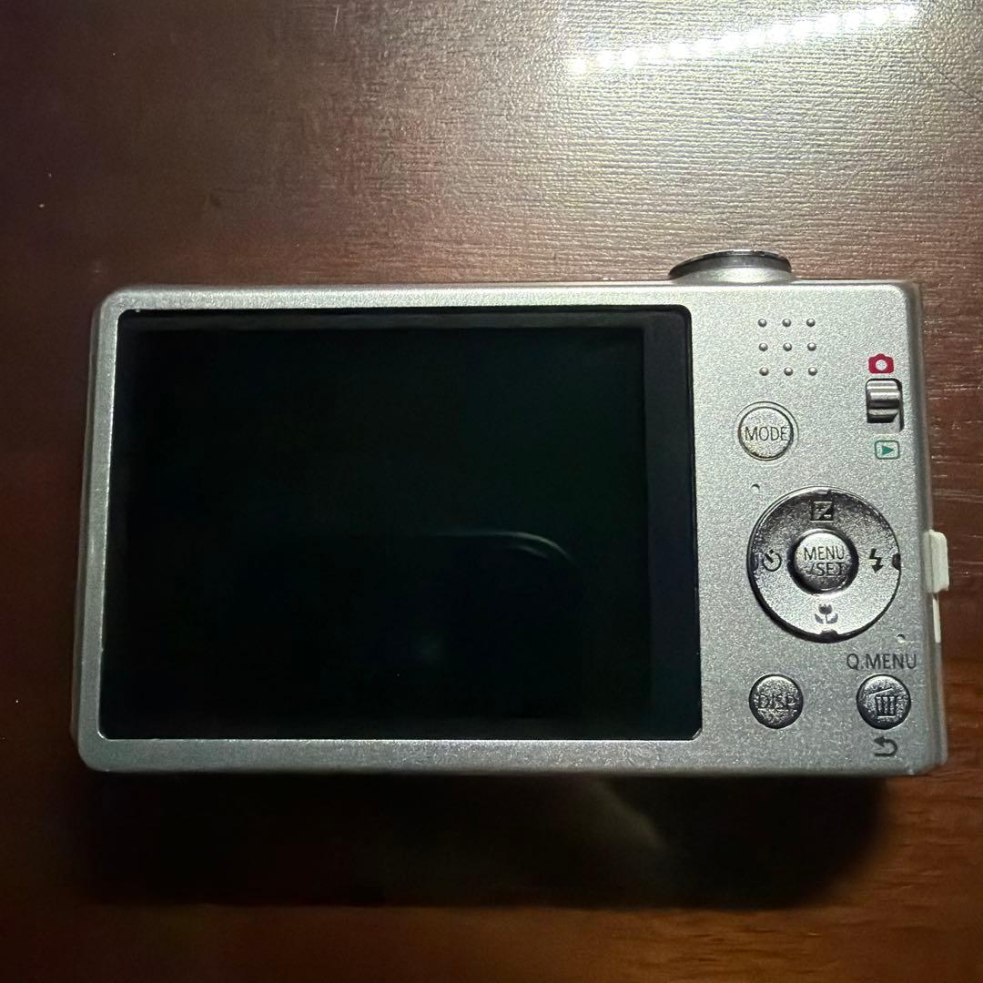 Panasonic LUMIX デジカメ