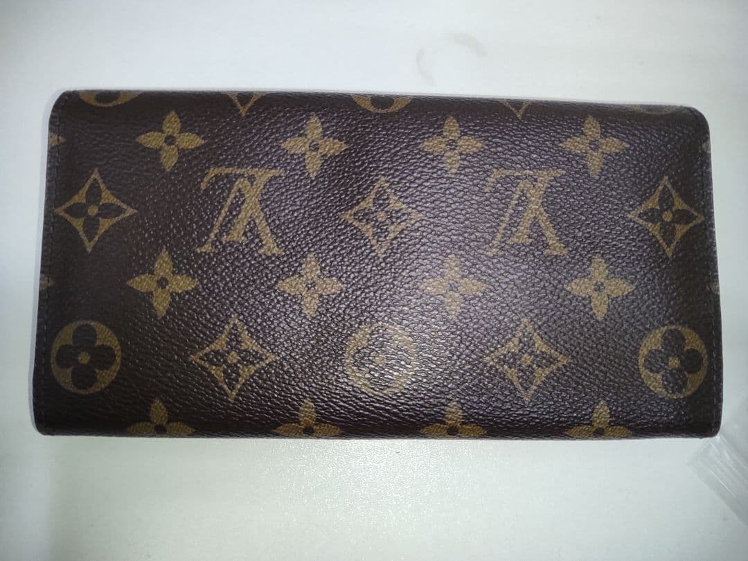 Louis Vuitton モノグラム 長財布　ほぼ未使用