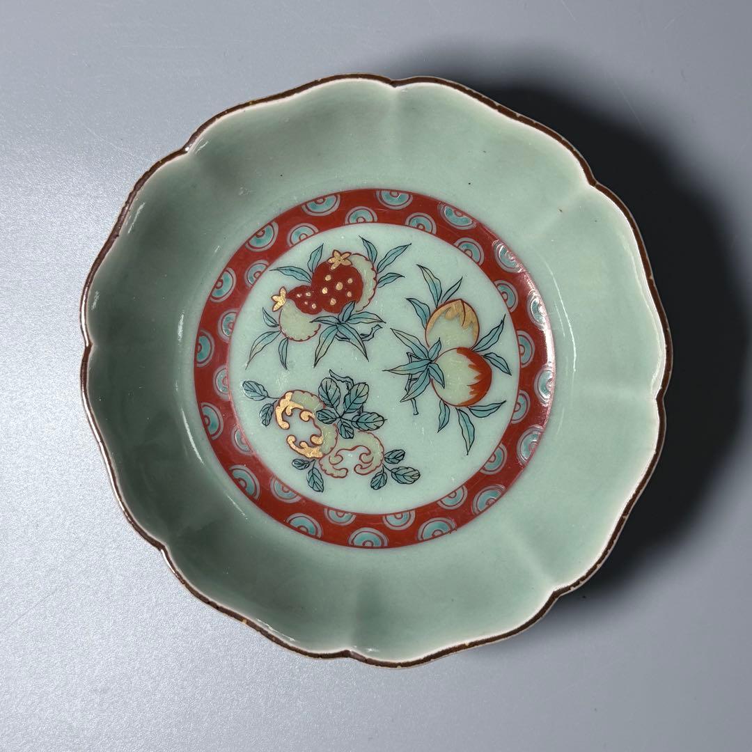 紫田コレクション！　1700年〜1740　青磁三果文輪花鉢　五客　図録掲載品