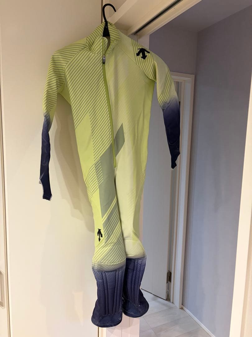 デサント　スキー　レーシング　ワンピース Mサイズ