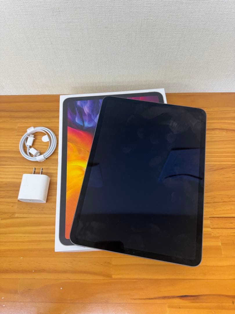 Apple iPad Pro11インチ 第二世代　スペースグレー 128GB