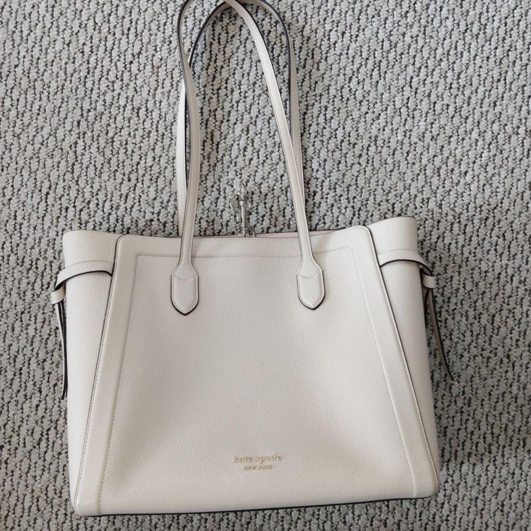 ケイトスペードホワイトレザートートバッグ