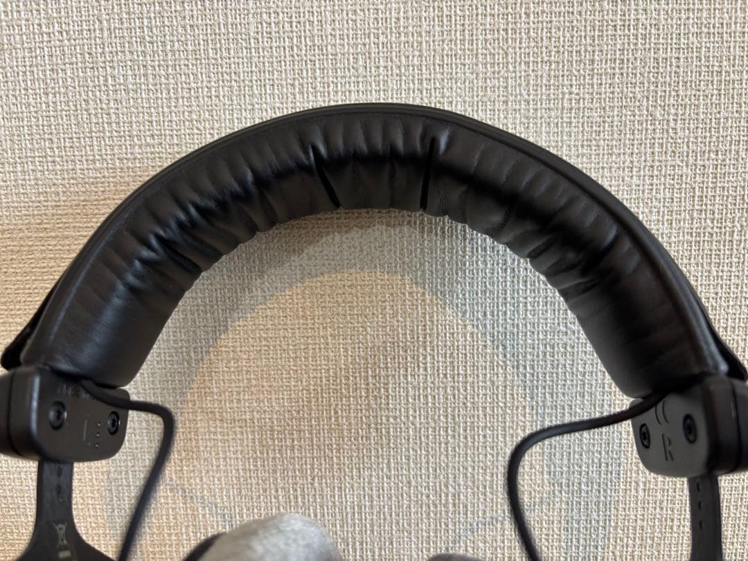 モニターヘッドホン　beyerdynamic DT 880 PRO 250Ω